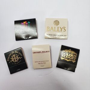 Vintage Lot Of 5 Las Vegas Casino Matchbooks